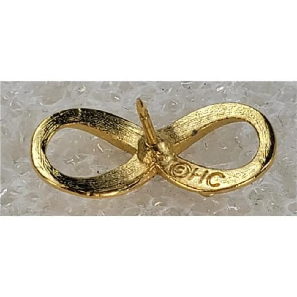 Hattie Carnegie Signed Gold-Tone Infinity Pin Green Stone 1 Inch Vintage